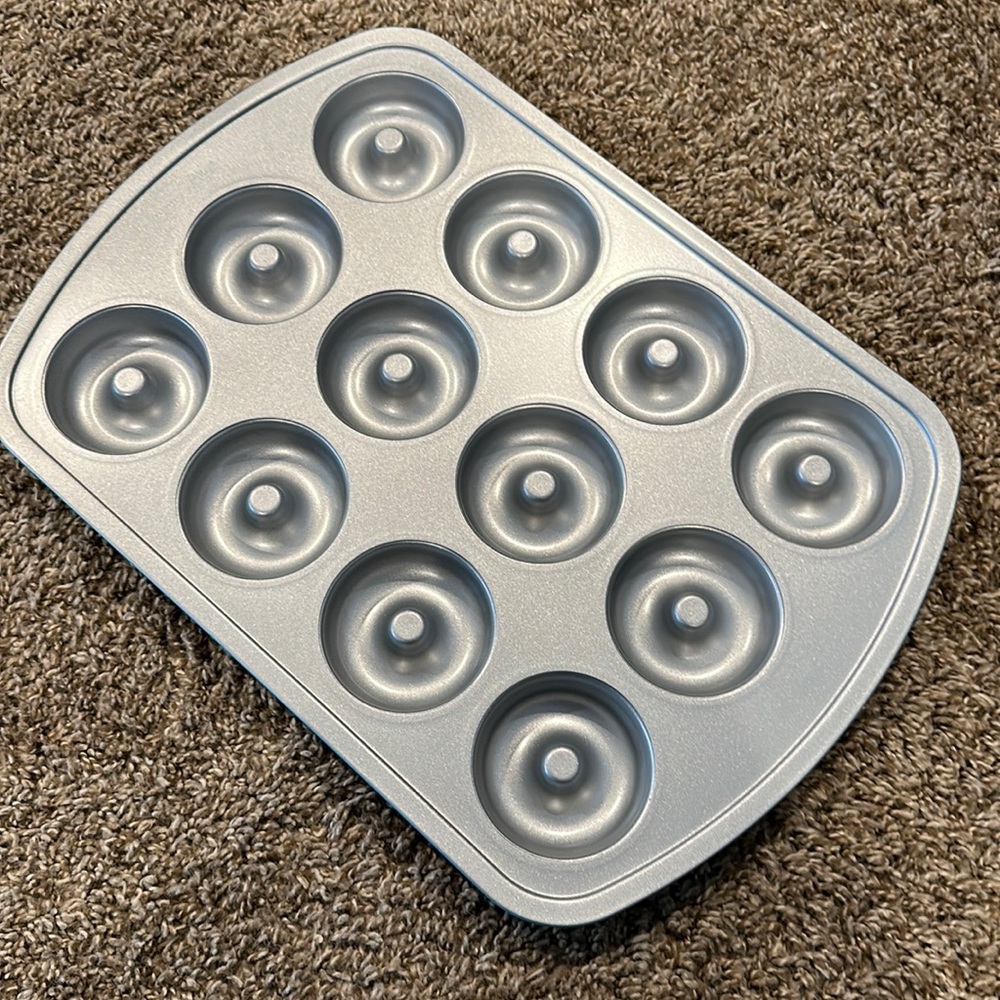 Pampered Chef Donut Pan